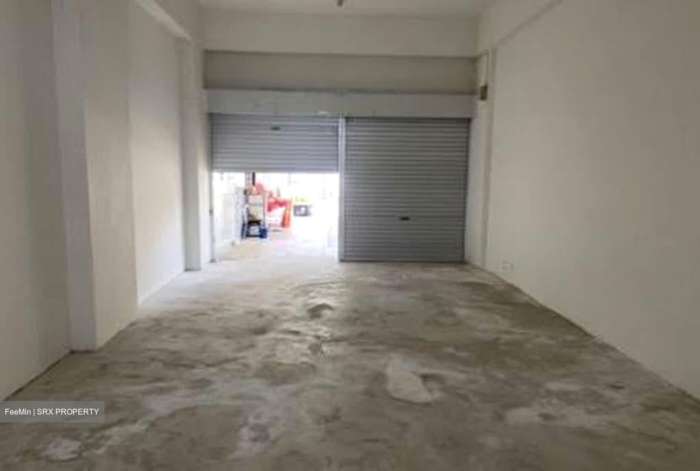 Silat Avenue (D3), Retail #568049501